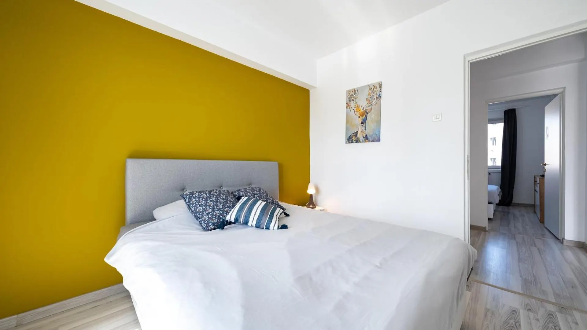 Ultracentral Calea Victoriei Old City 3Br Bucharest